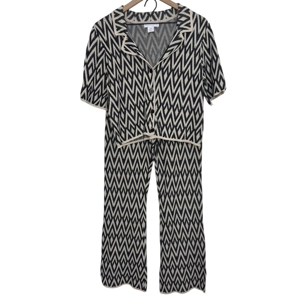 House of Harlow Black & White Chevron Button Down Shirt & Pants Set Size Medium